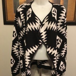 Sunny Leigh  Black & White Aztec Print Sweater